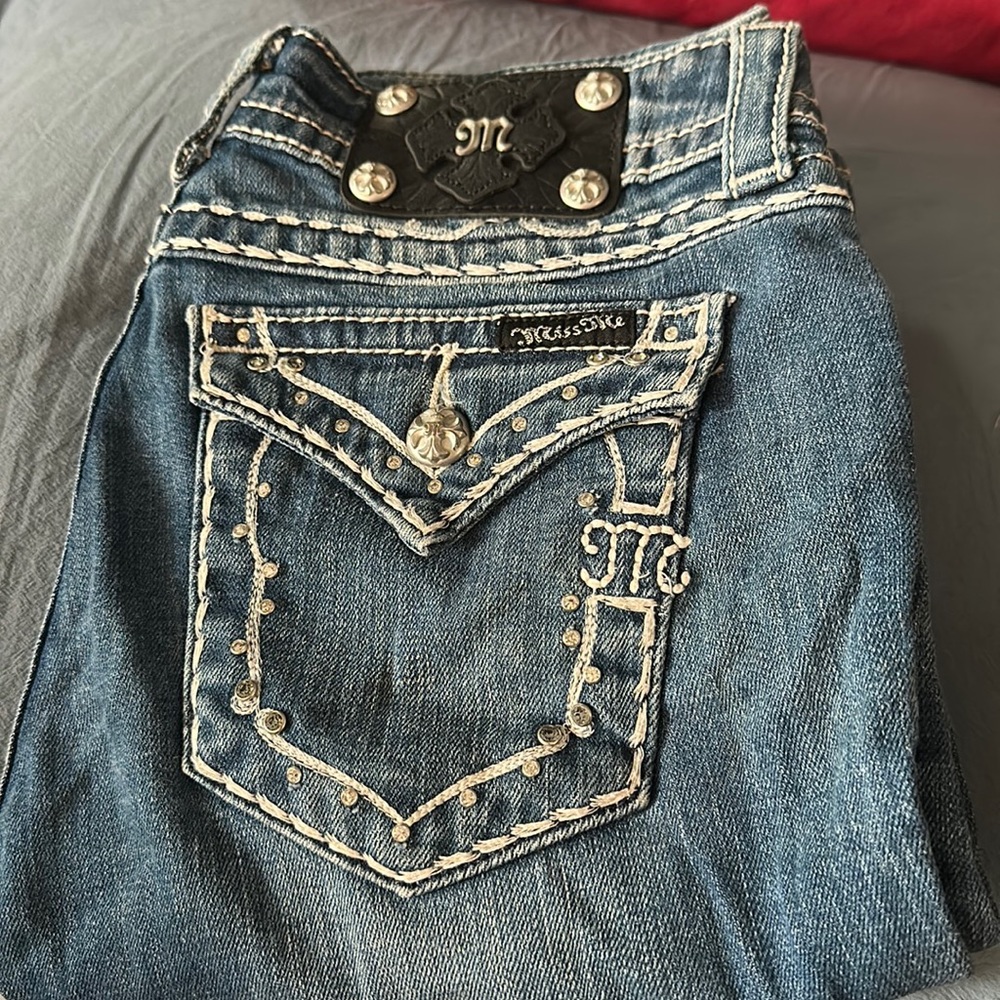 Miss Me size 26R boot